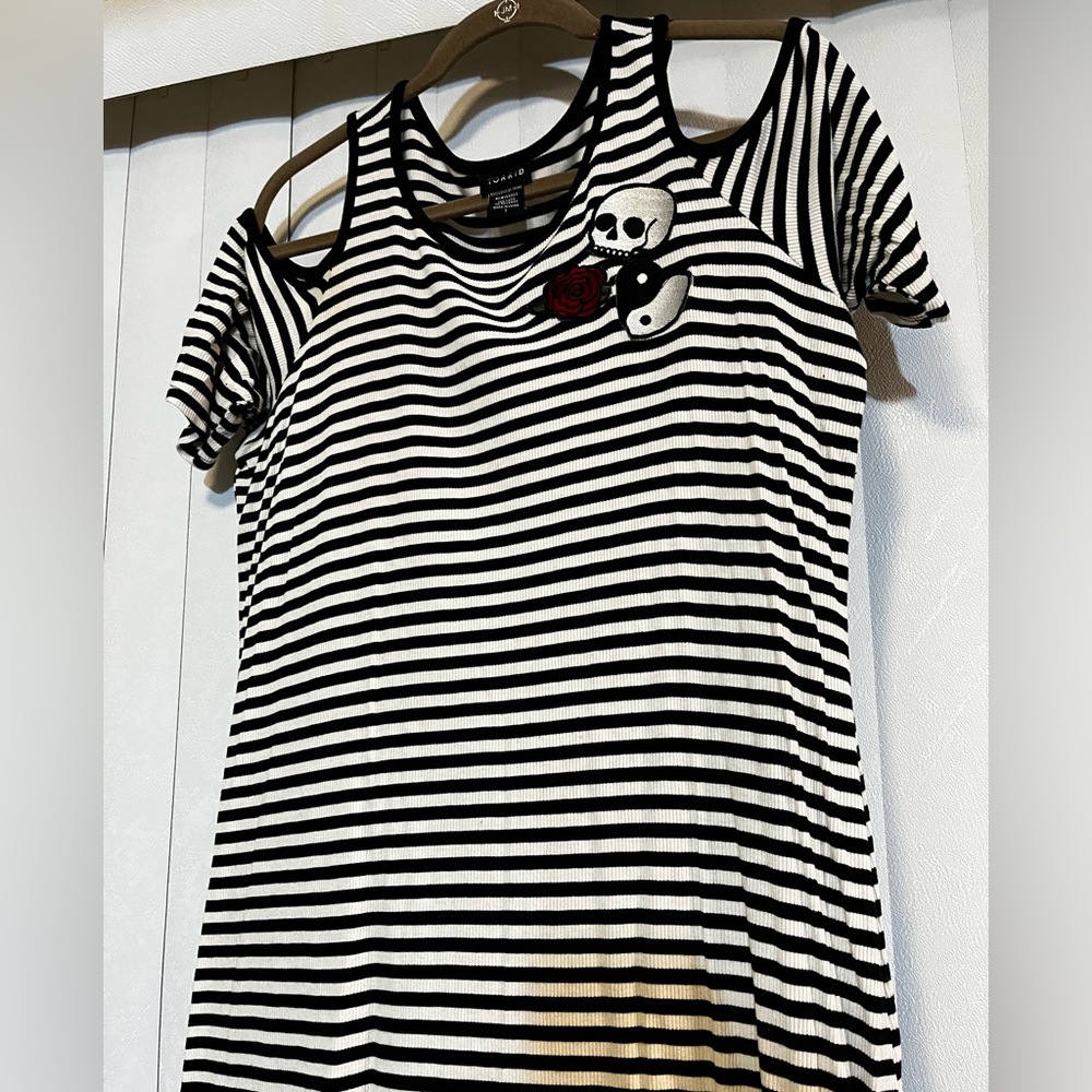 Torrid Black and White Striped Dress with Skull and Rose Patch